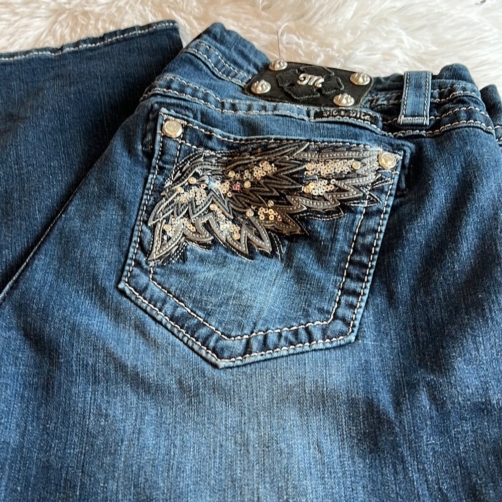 Gently used miss me jeans size 33